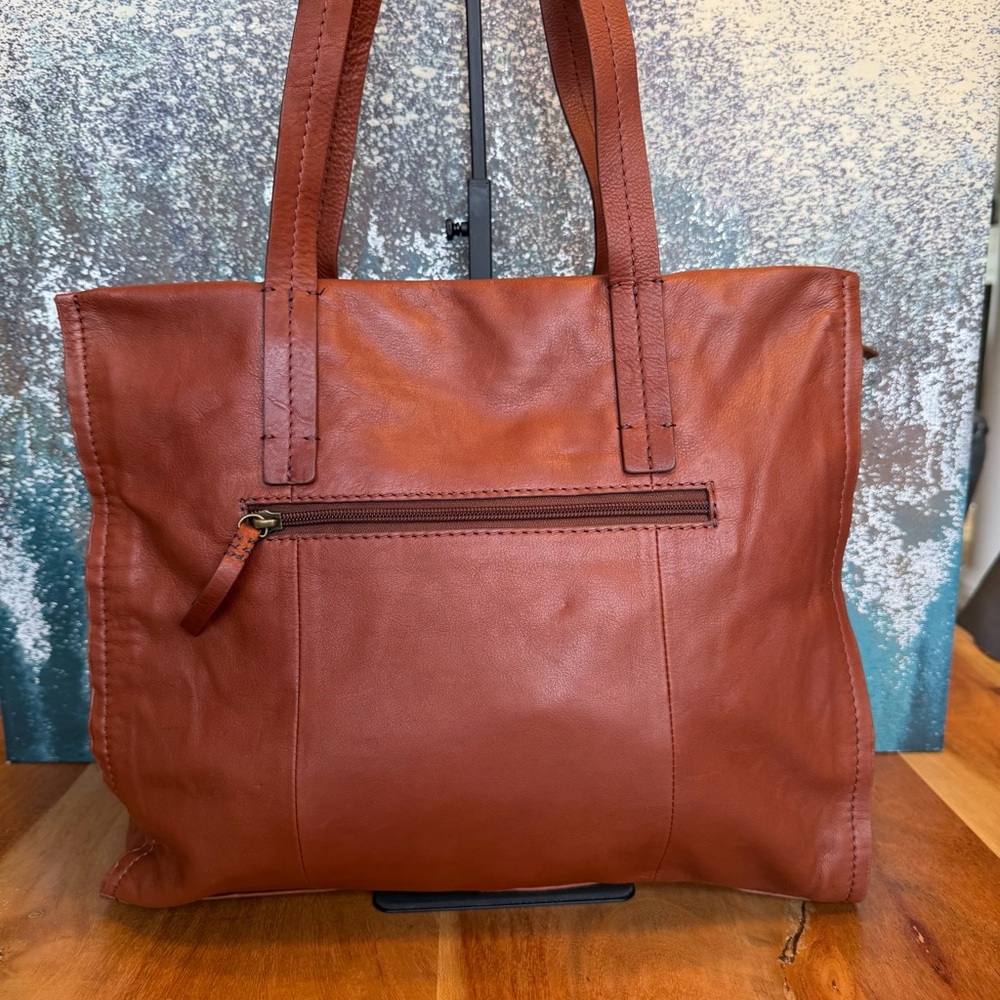 American Leather Co. Brandy Leather Tote- NWT’s - Picture 5 of 15